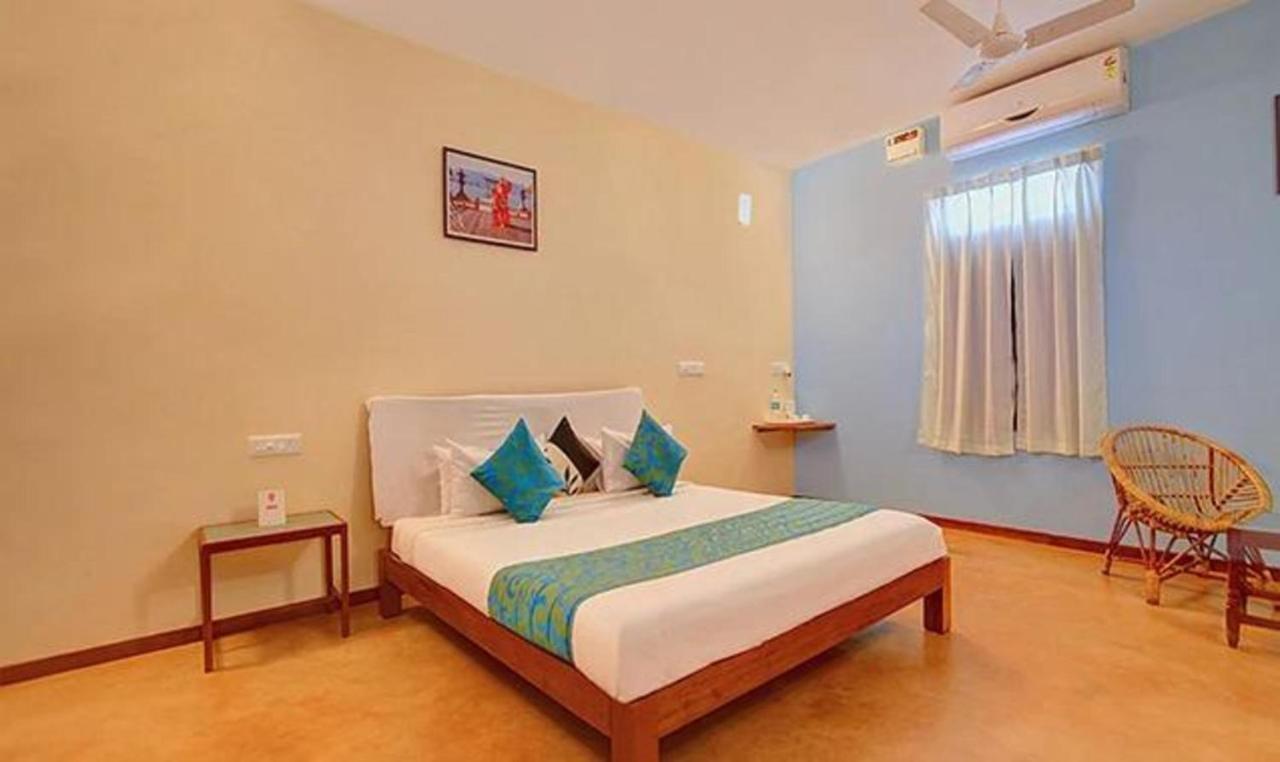 אורוויל Fabhotel Les Boganveillea מראה חיצוני תמונה