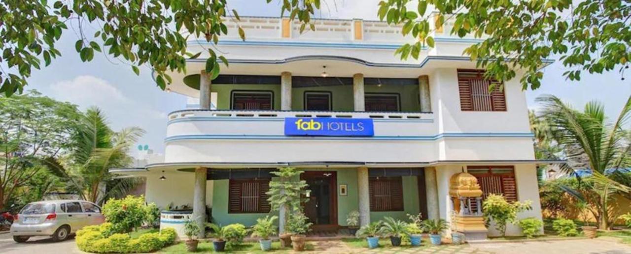 אורוויל Fabhotel Les Boganveillea מראה חיצוני תמונה
