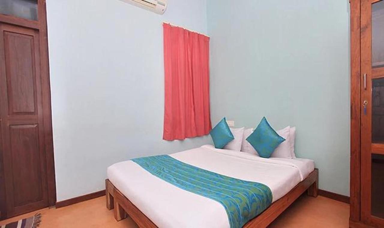 אורוויל Fabhotel Les Boganveillea מראה חיצוני תמונה